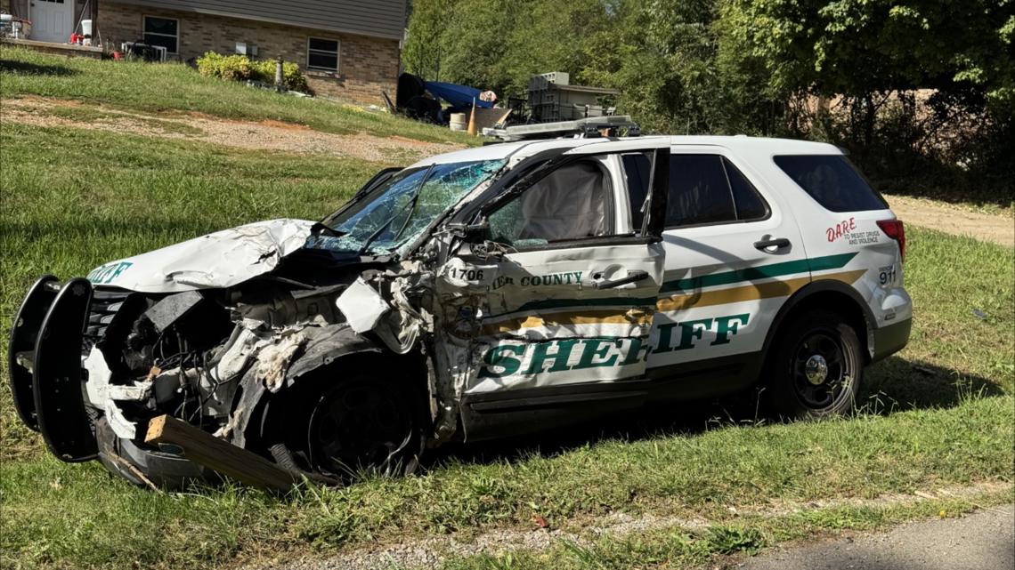 Sevier County deputy treated for minor injuries after 'near head-on ...