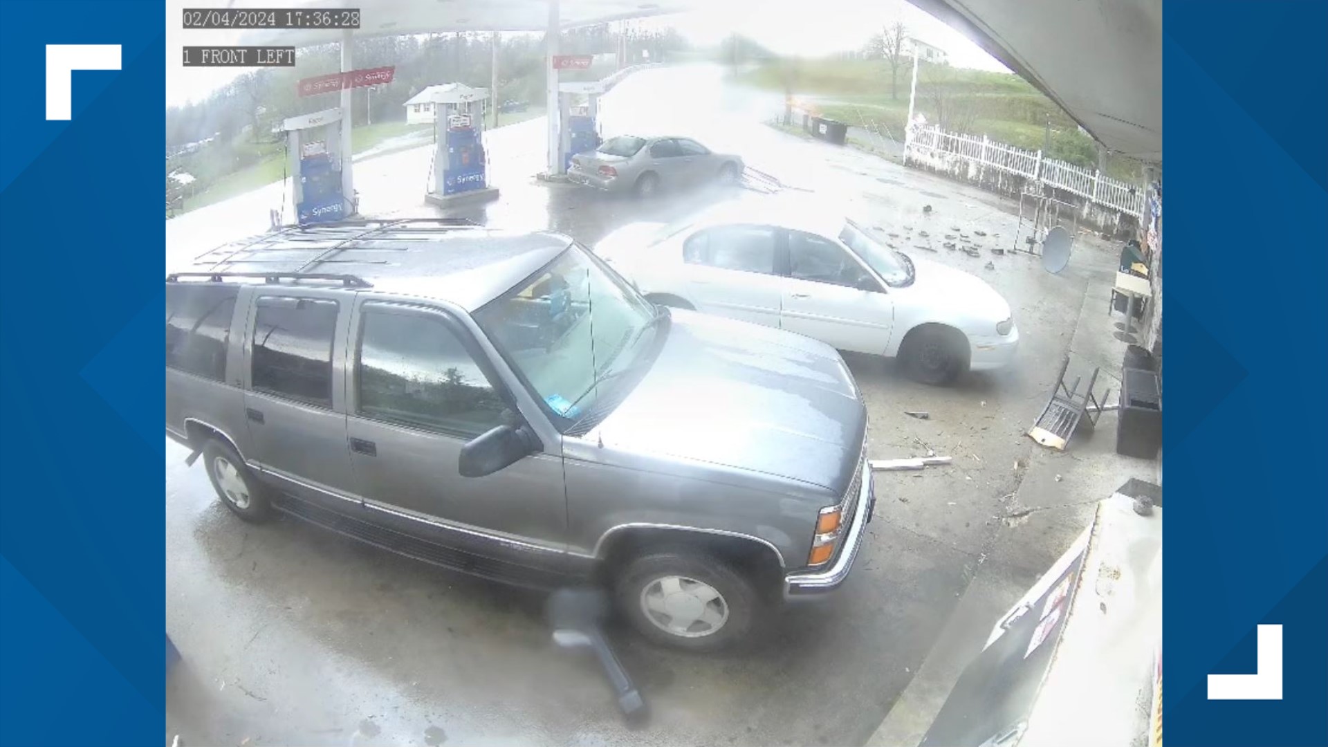 A camera caught the moment a tornado hit the Exxon gas station in Sunbright. Credit: Nirmal Patel