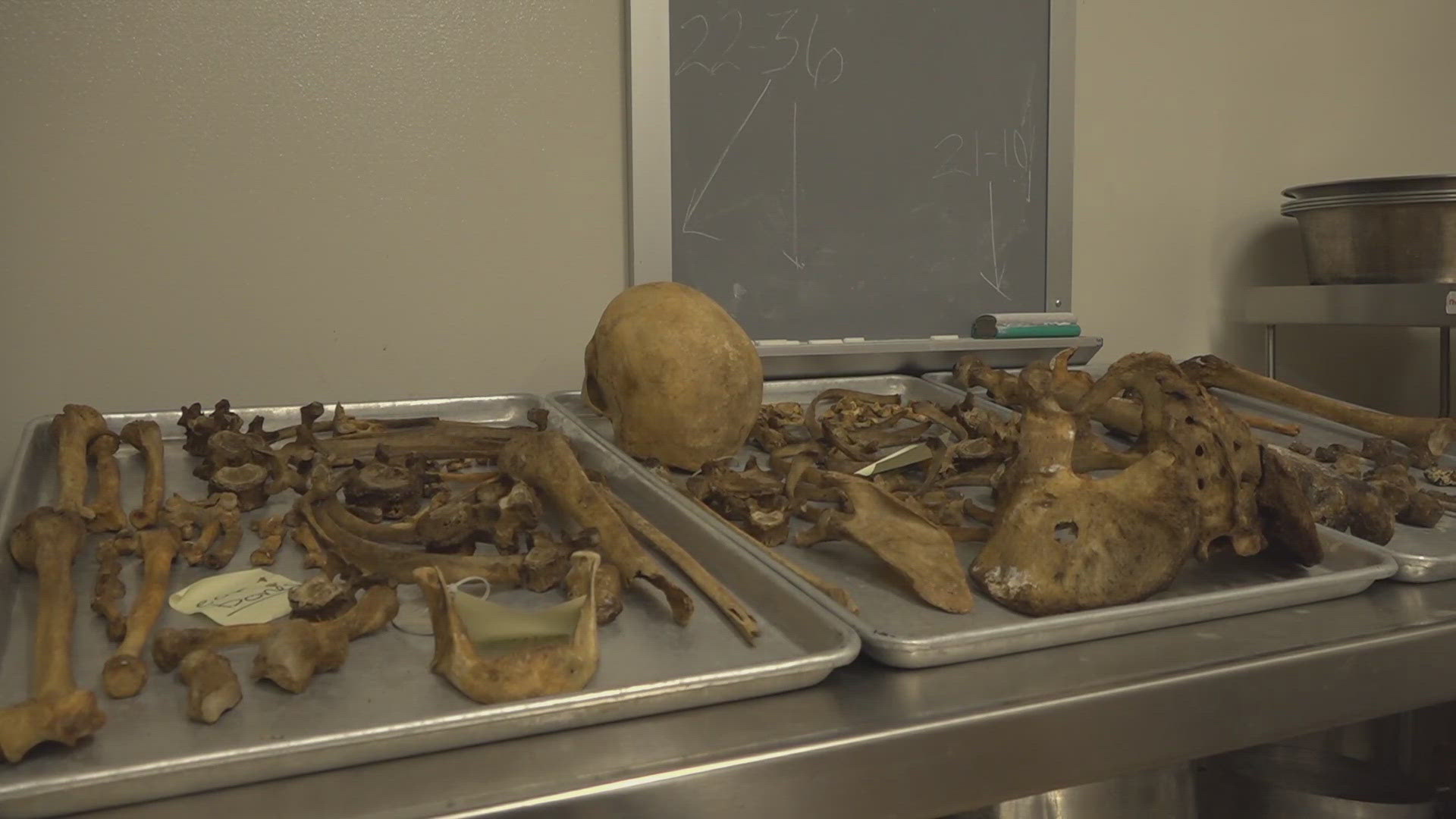 Forensic center closes cold cases with genealogy testing