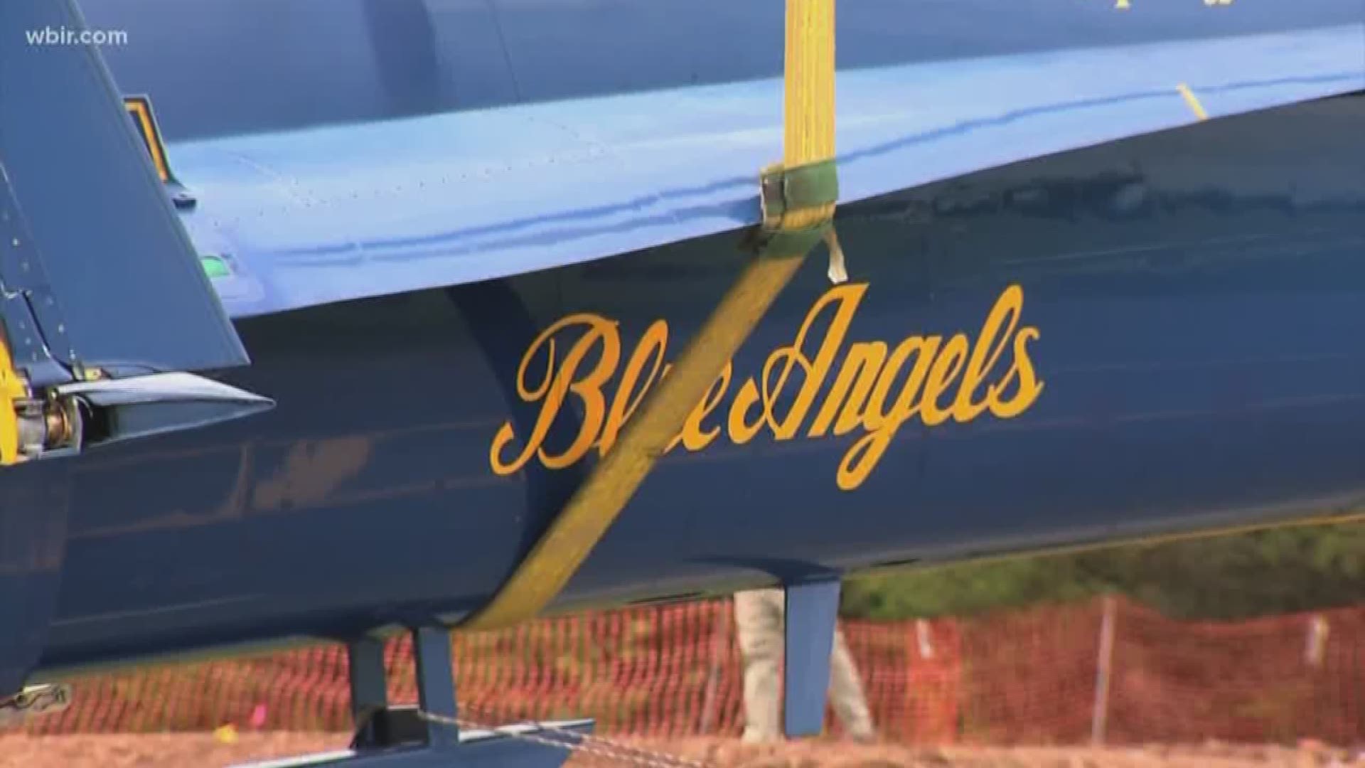 Capt. Jeff Kuss' parents visit Blue Angel crash site 'It was just so