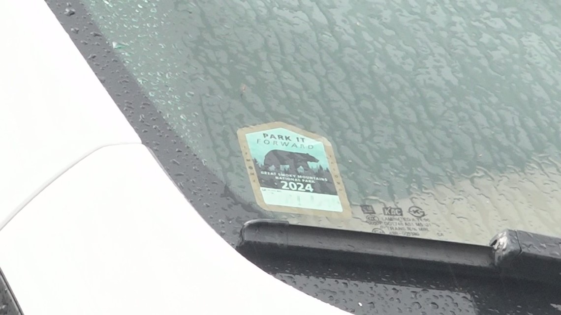 National Park Service investigates online parking tag scams - Vimarsana News