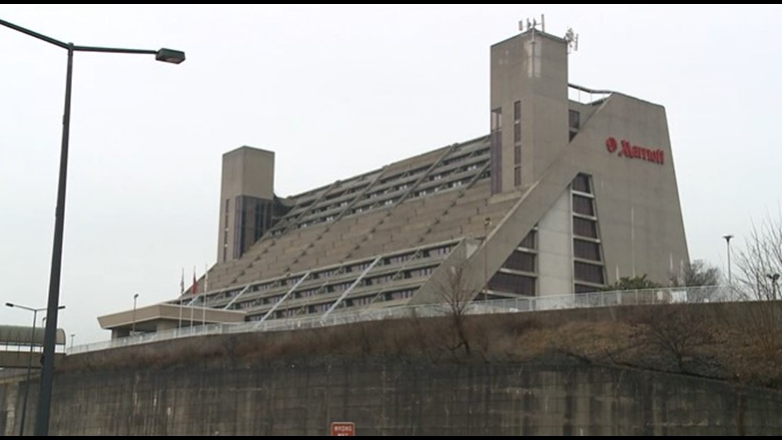 Neil Kadisha's firm buys Knoxville hotel