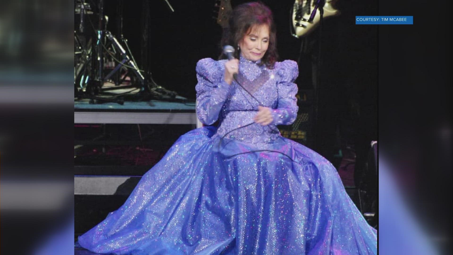 loretta lynn purple dress Loretta Lynn Takes Fan Requests at SXSW Performance