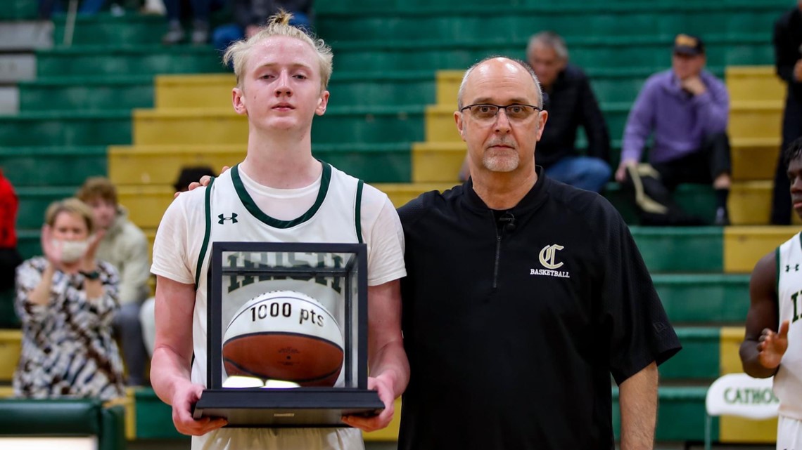 Blue Cain to transfer to IMG Academy in Florida