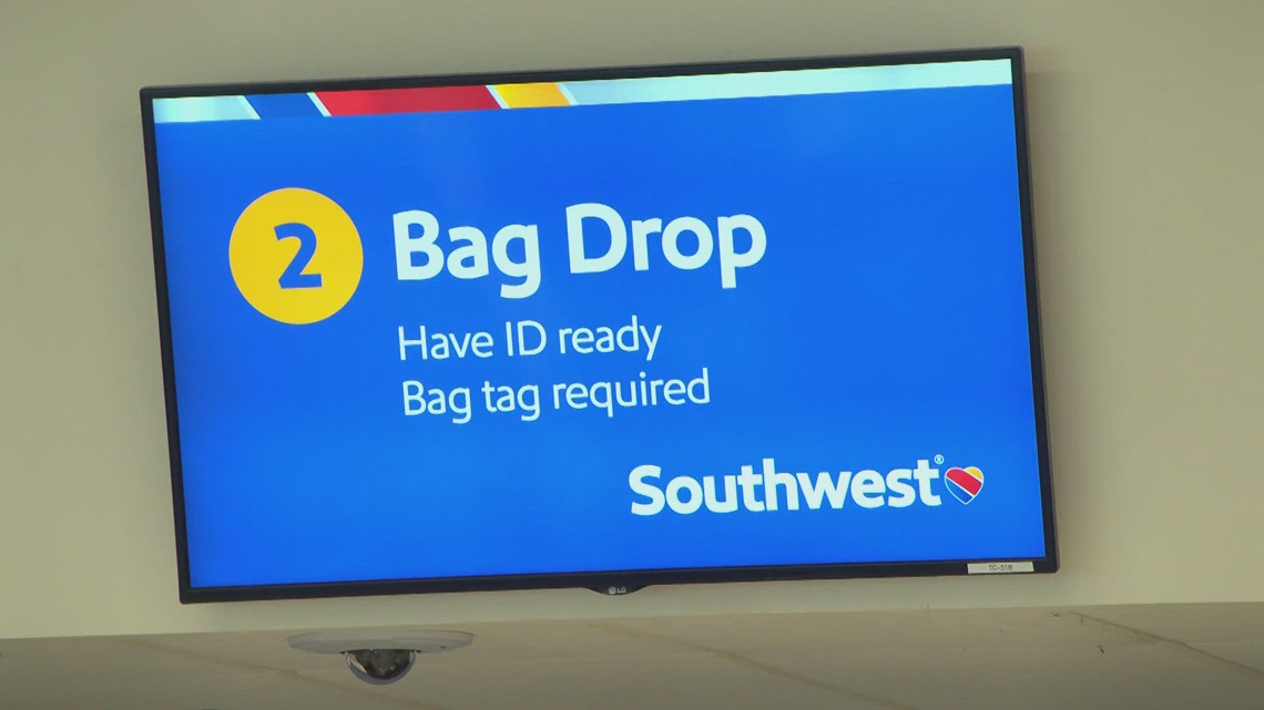 Southwest Airlines to charge for checked bags | wbir.com