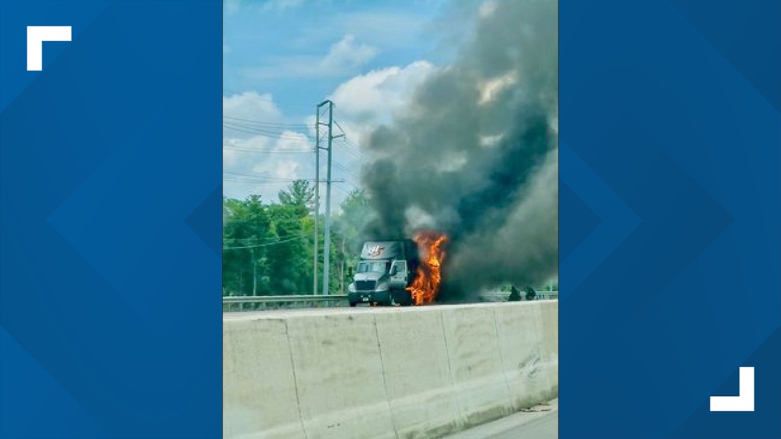 TDOT: One lane open on I-40 West at Gallaher View Road due to vehicle fire - Vimarsana News