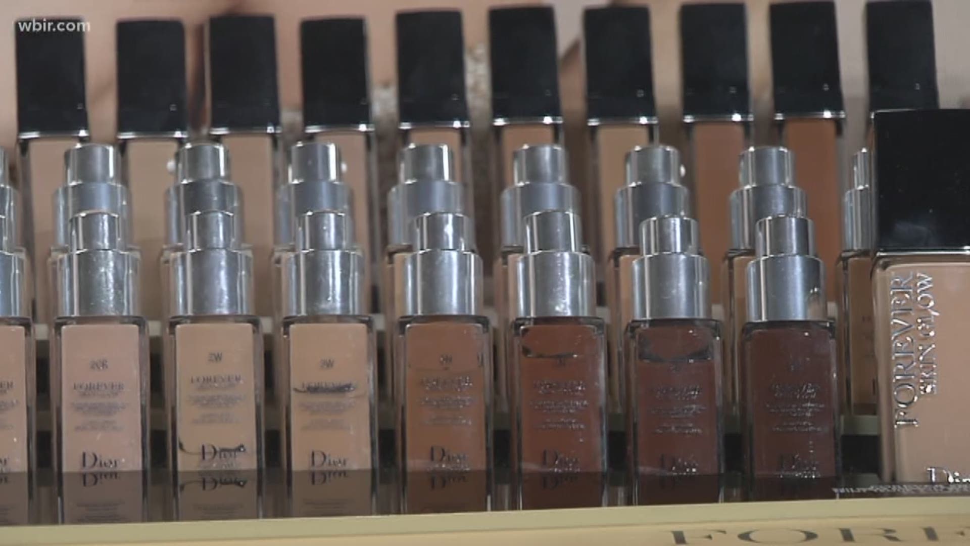 Makeup artist Jeremy Wise shows us how to find the right foundation and concealer.