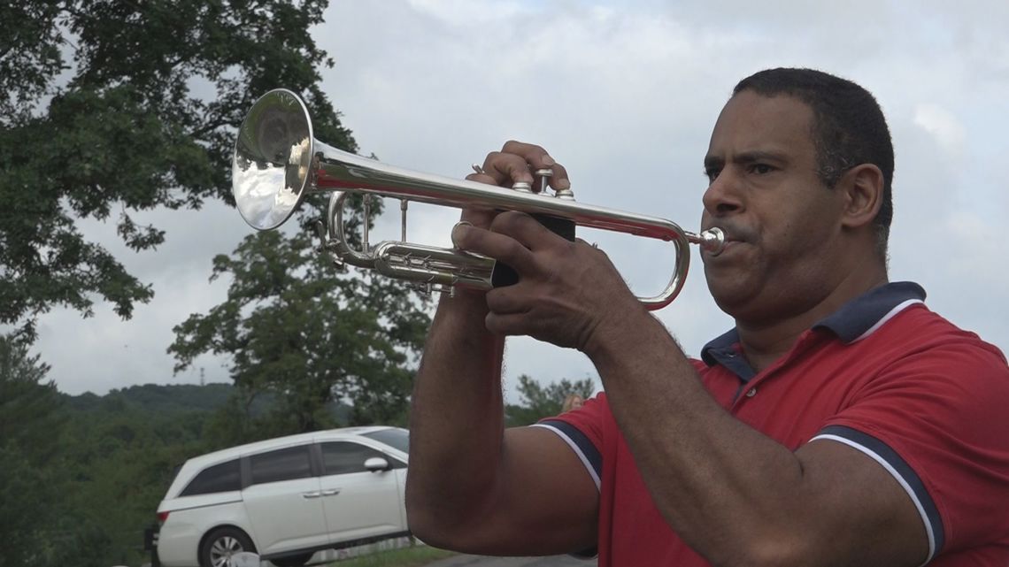 East Tennessee veteran plays 'Taps' again after a decade of silence to honor fallen soldiers