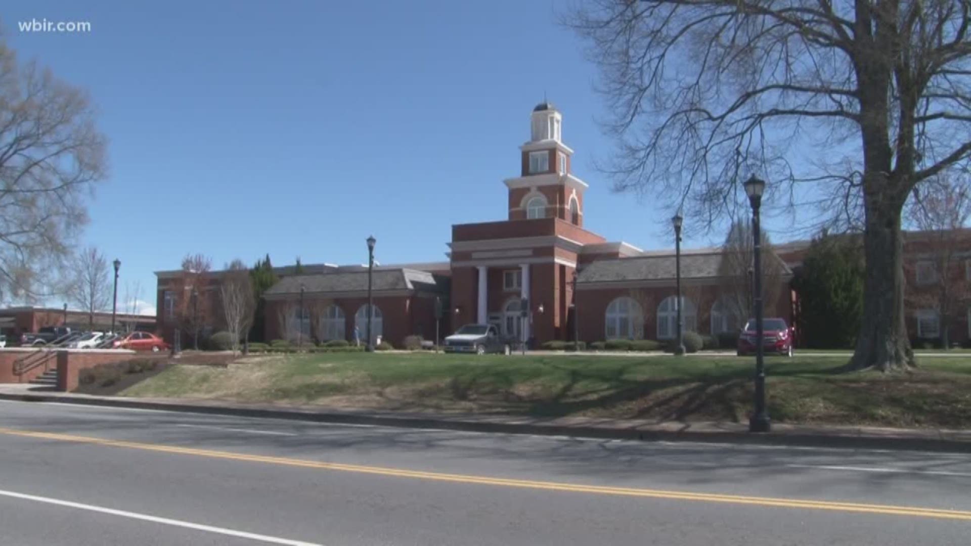 The USGS says the 2.3 magnitude quake hit about 10:30 Monday morning in Blount County.