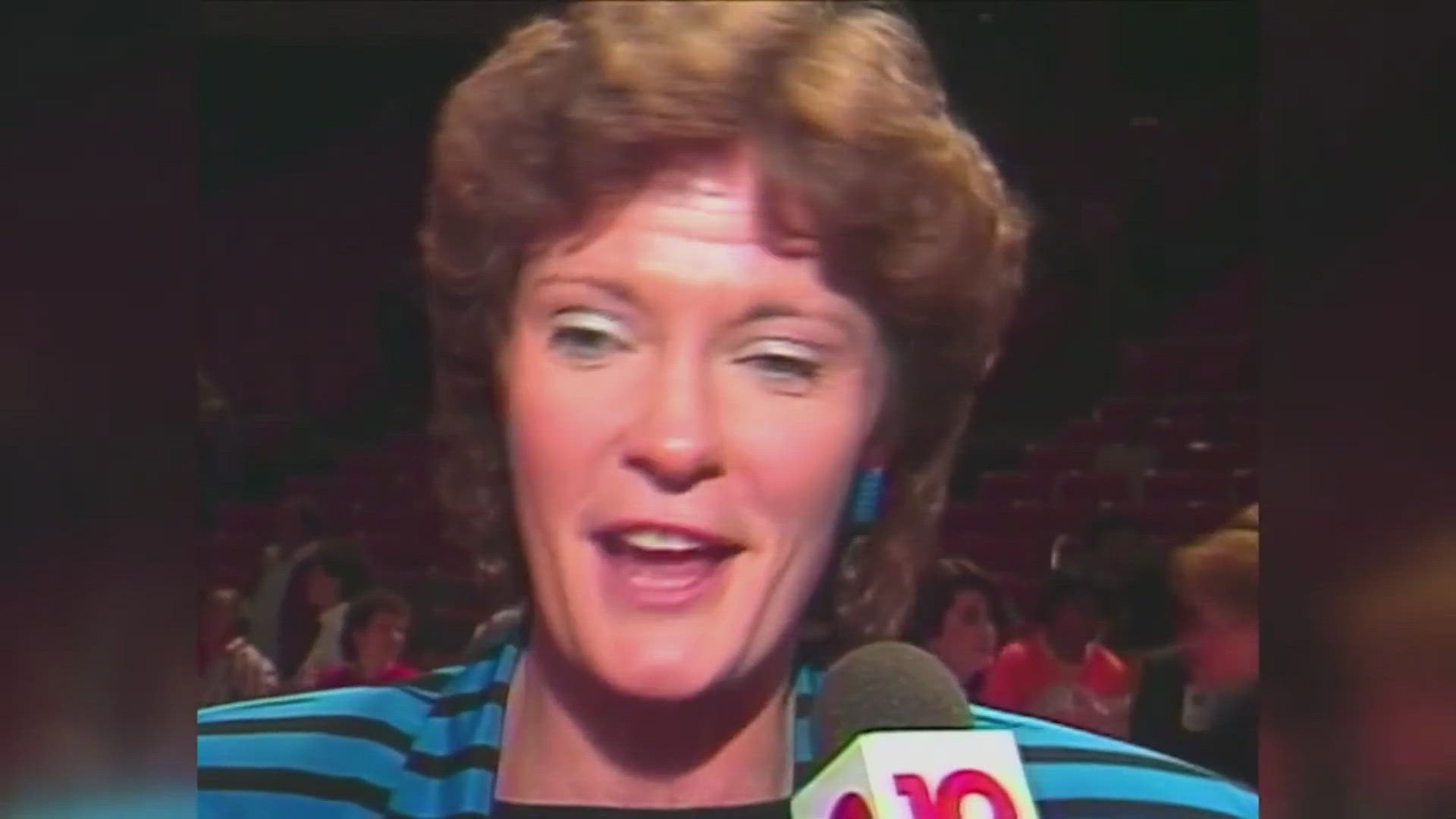 The Lady Vols head coach passed away from Alzheimer's complications in 2016.