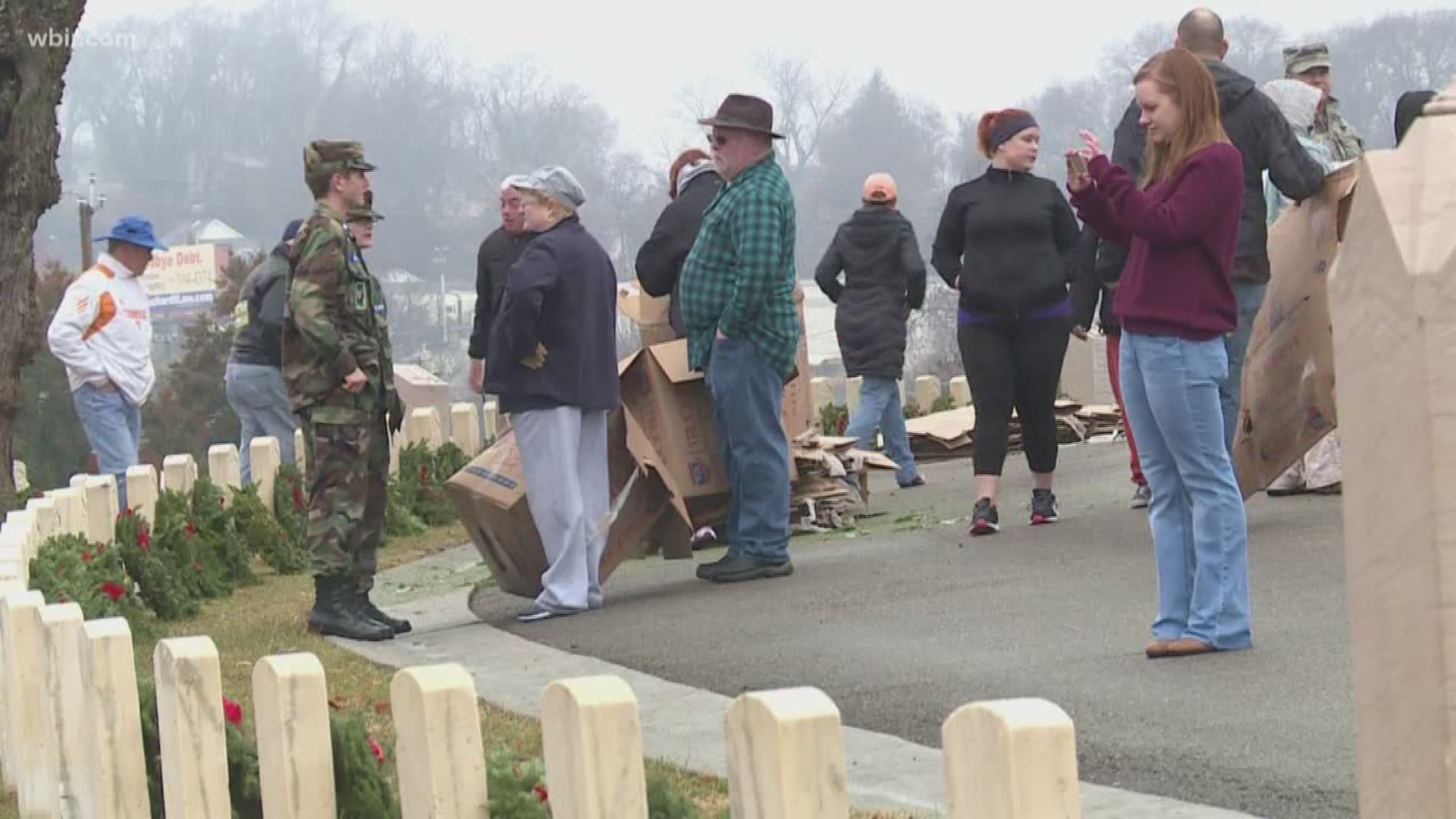 East Tennesseans are joining thousands of people across the nation in laying wreaths on the graves of fallen soldiers.