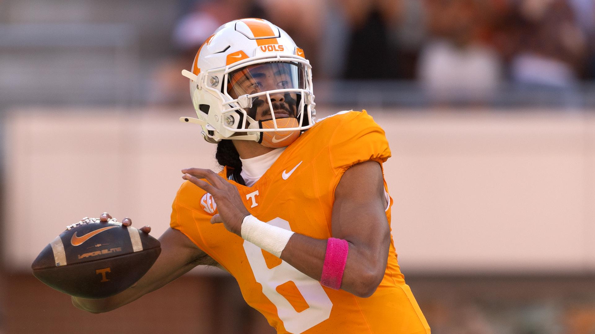 Vols maintain Top 10 spot in latest AP Top 25 Poll