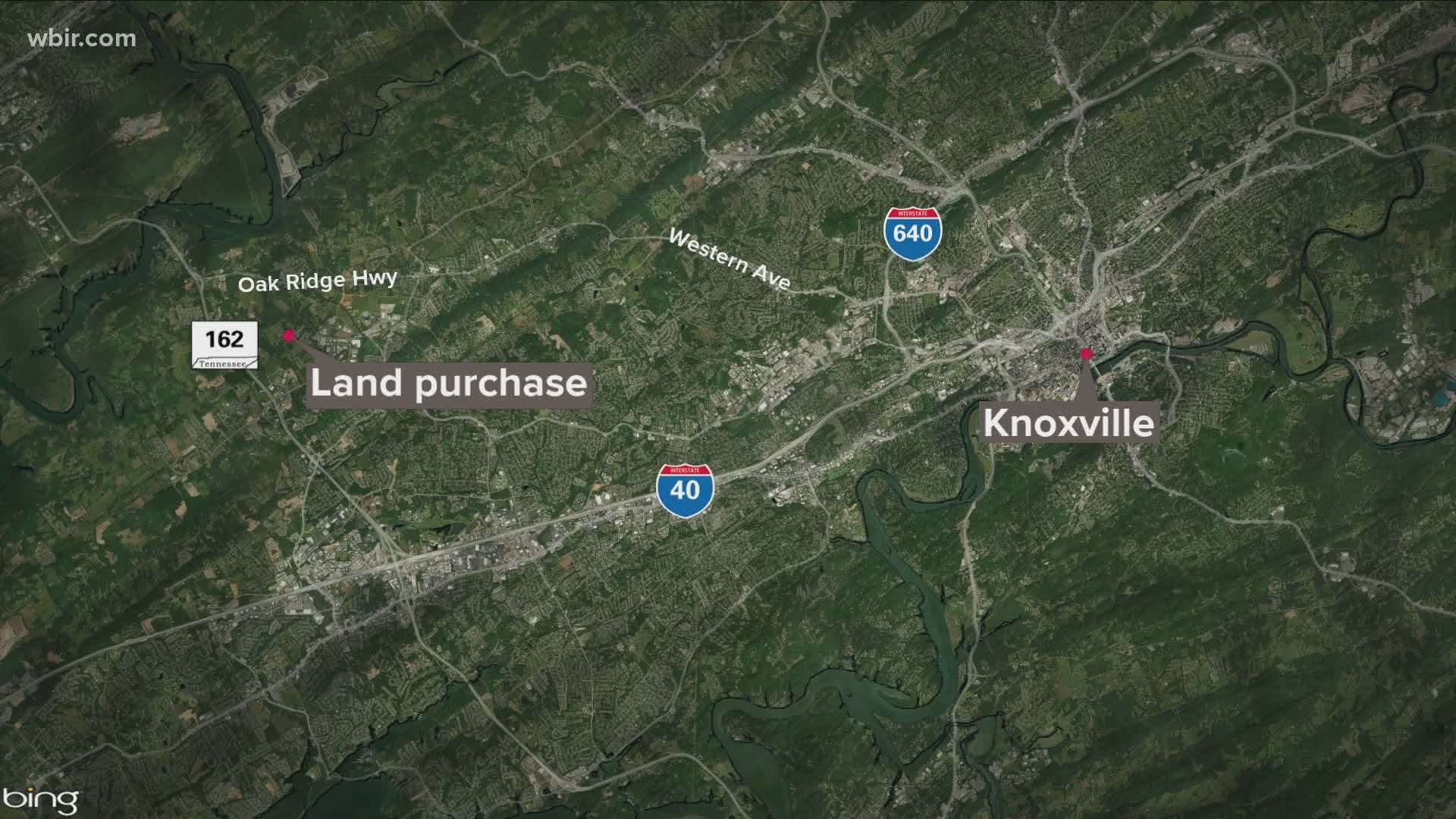 The Knox County Board of Education voted Wednesday night to buy land on Coward Mill Road in northwest Knox County for the school.