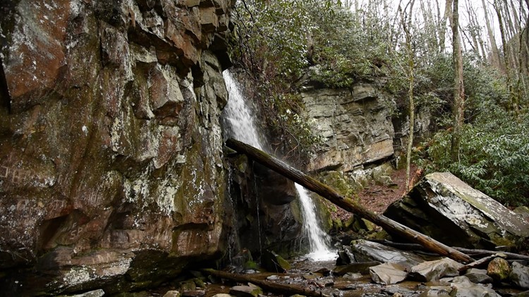 10Explores: Baskins Creek Falls