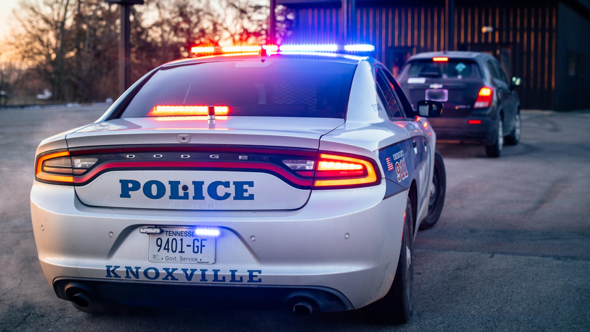 Man shot in the leg near downtown Knoxville | wbir.com