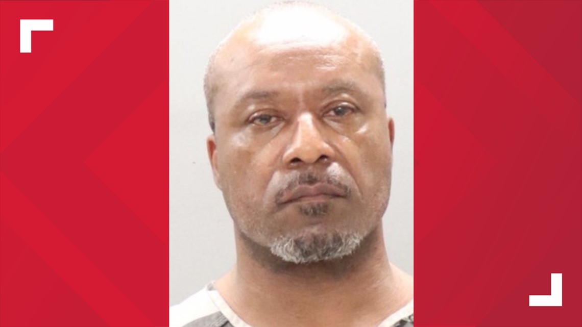 Update: KPD officers arrest Randall Lane Shropshire at Oyo Hotel after peaceful surrender - Vimarsana News