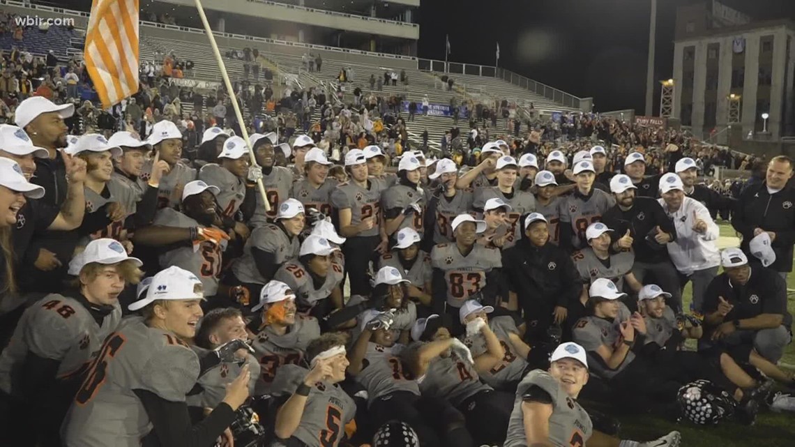 Powell HS football team celebrates its first state championship
