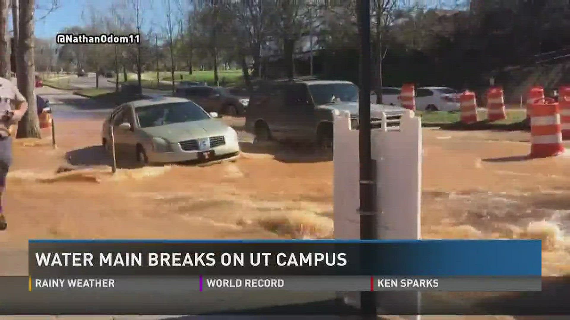 March 29, 2017: A 12-inch water main broke outside Hodges Library on the UT campus.