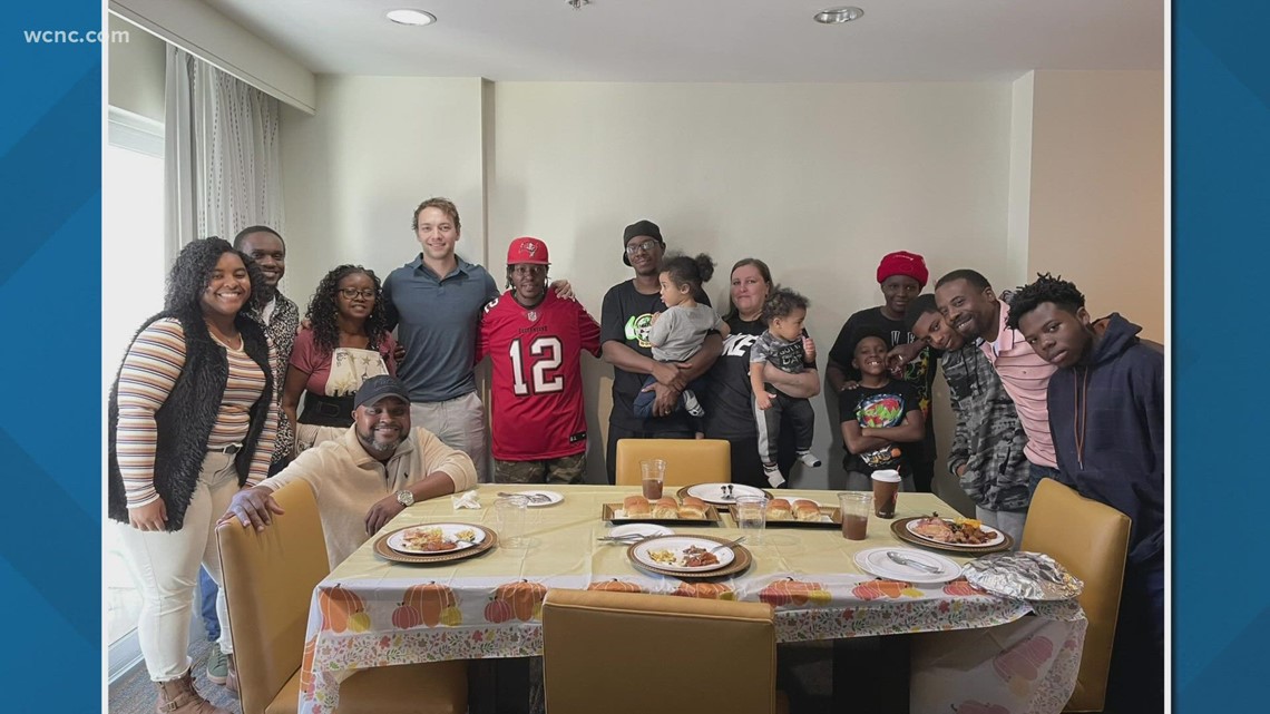 Charlotte Checkers player invited to Thanksgiving dinner - Vimarsana News