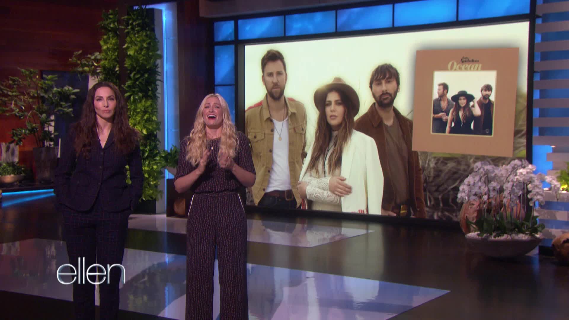 Lady Antebellum Performs 'What If I Never Get Over You'