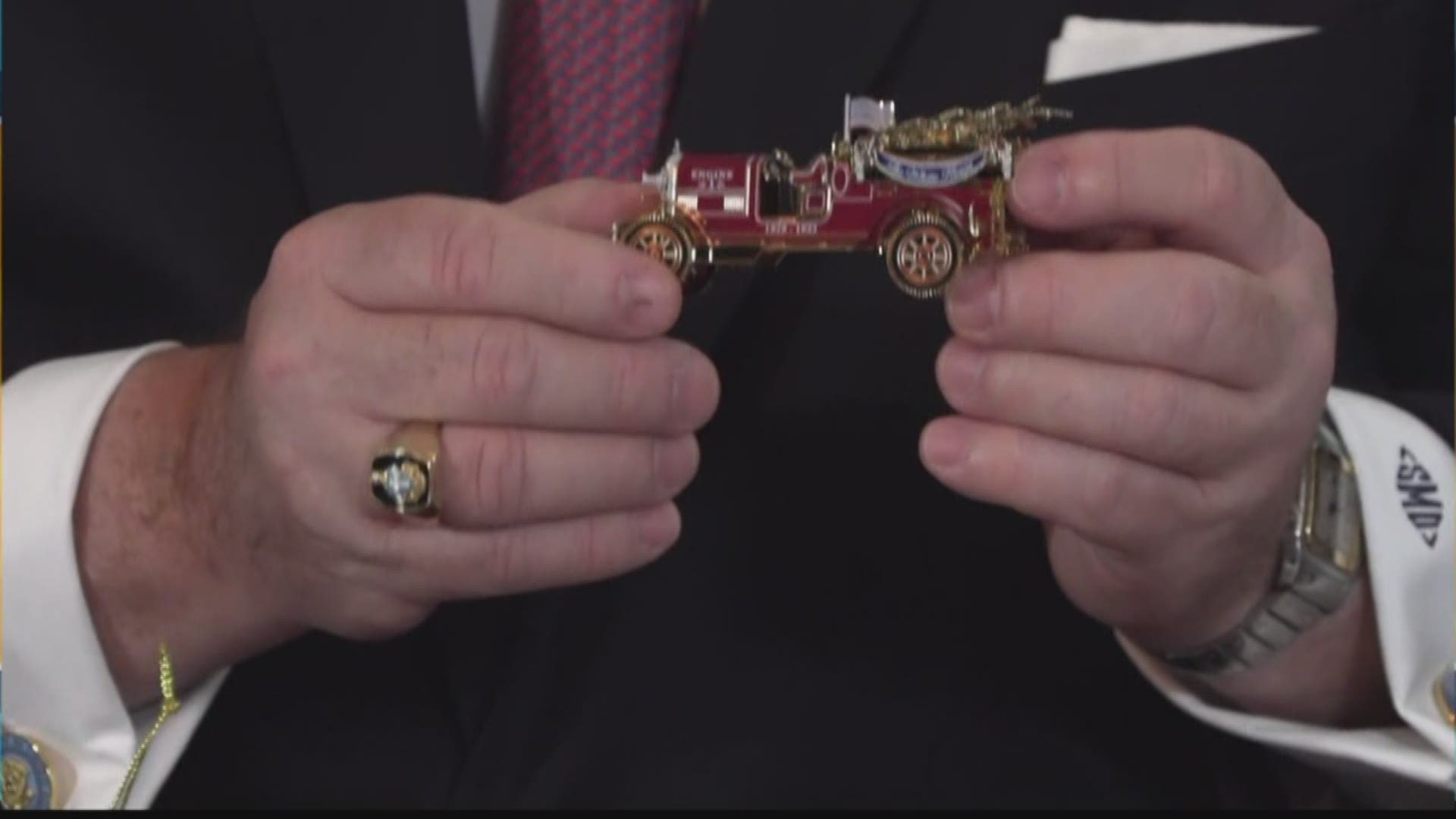 Get a look at this year's White House Christmas Ornament!