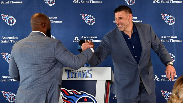 Are the Tennessee Titans gearing up to trade for the third overall pick? | Peacock and Williamson